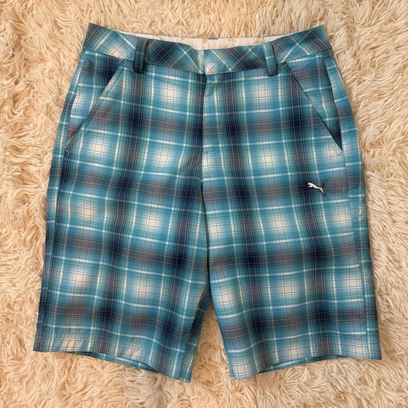 NWOT Puma Men's Plaid Tech Lightweight Stretch Shorts w 28 blue white pockets - Picture 1 of 9
